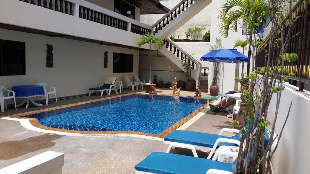 Blue Sky Residence Patong Extérieur photo