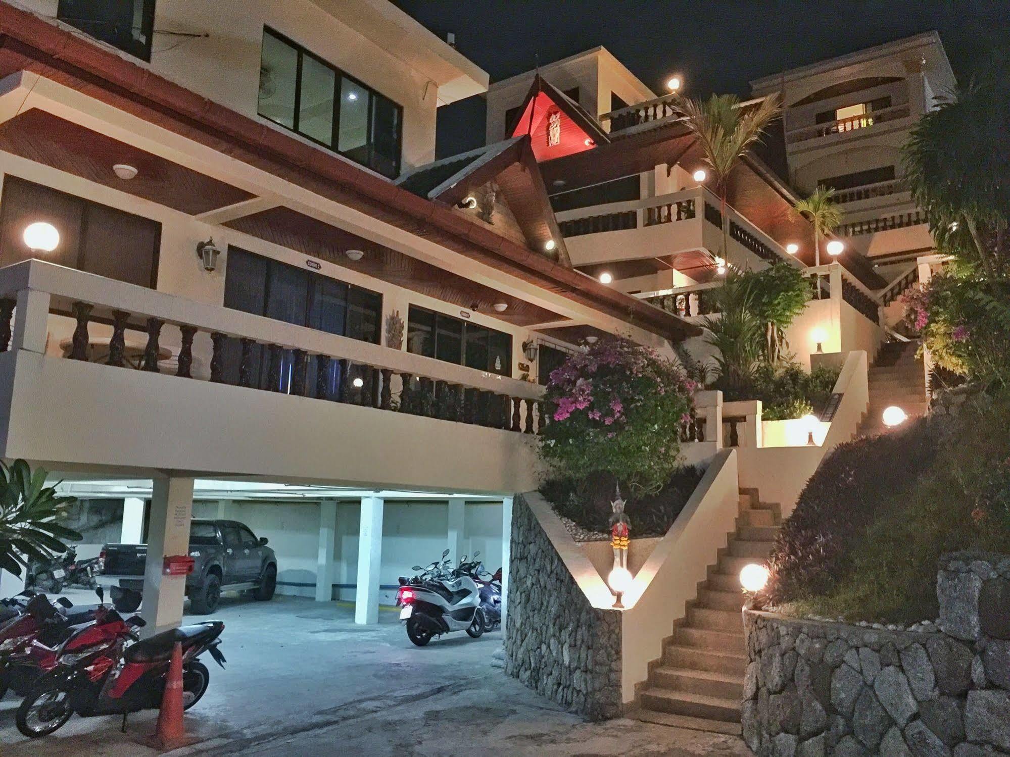 Blue Sky Residence Patong Extérieur photo